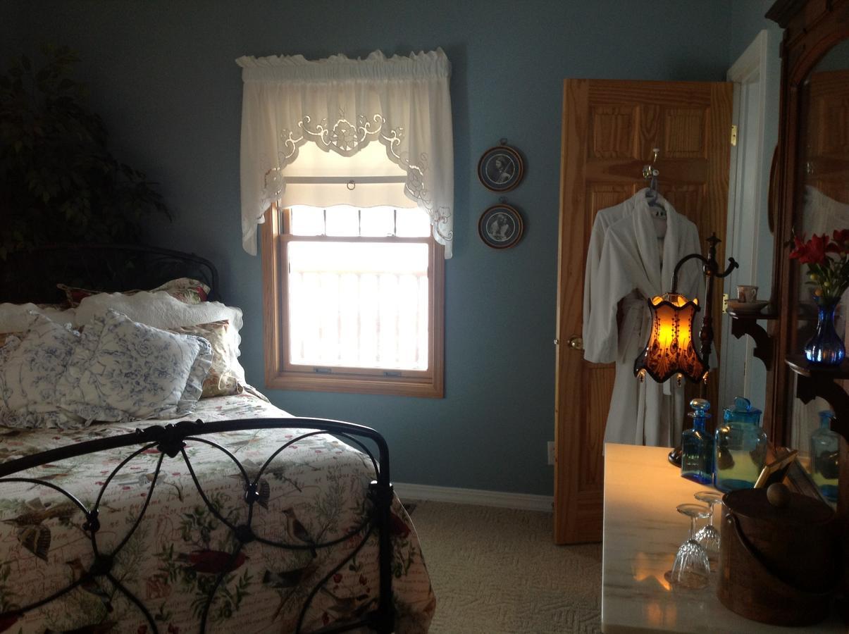 Blue Heron Inn Bed And Breakfast Rexburg Chambre photo